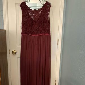 David's Bridal Bridesmaid Dress- Wine Size 18